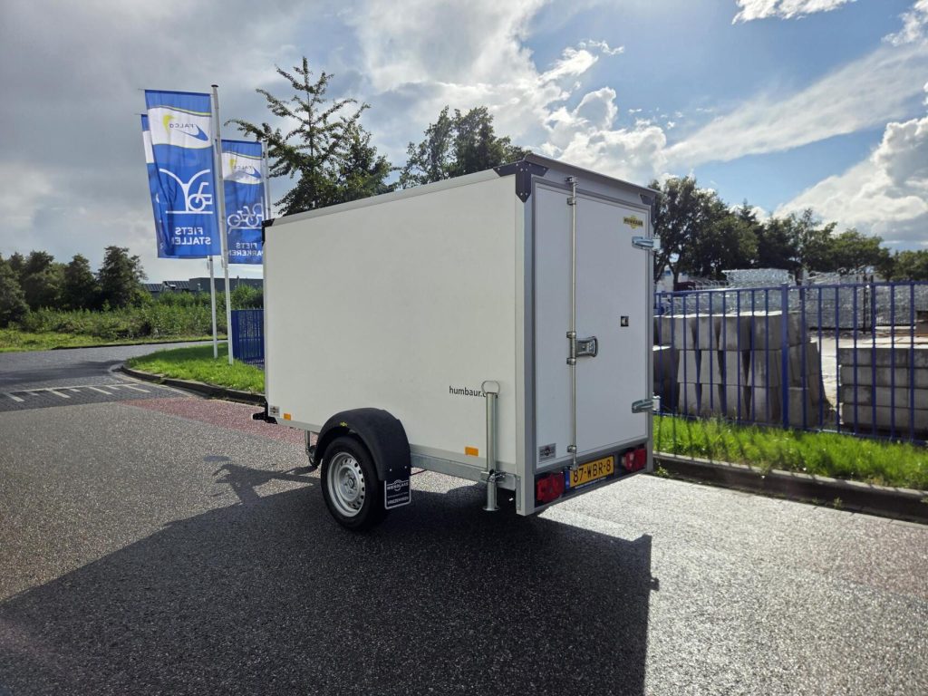 Humbaur Gesloten | 251 x 132 x 152 cm | 1300 kg