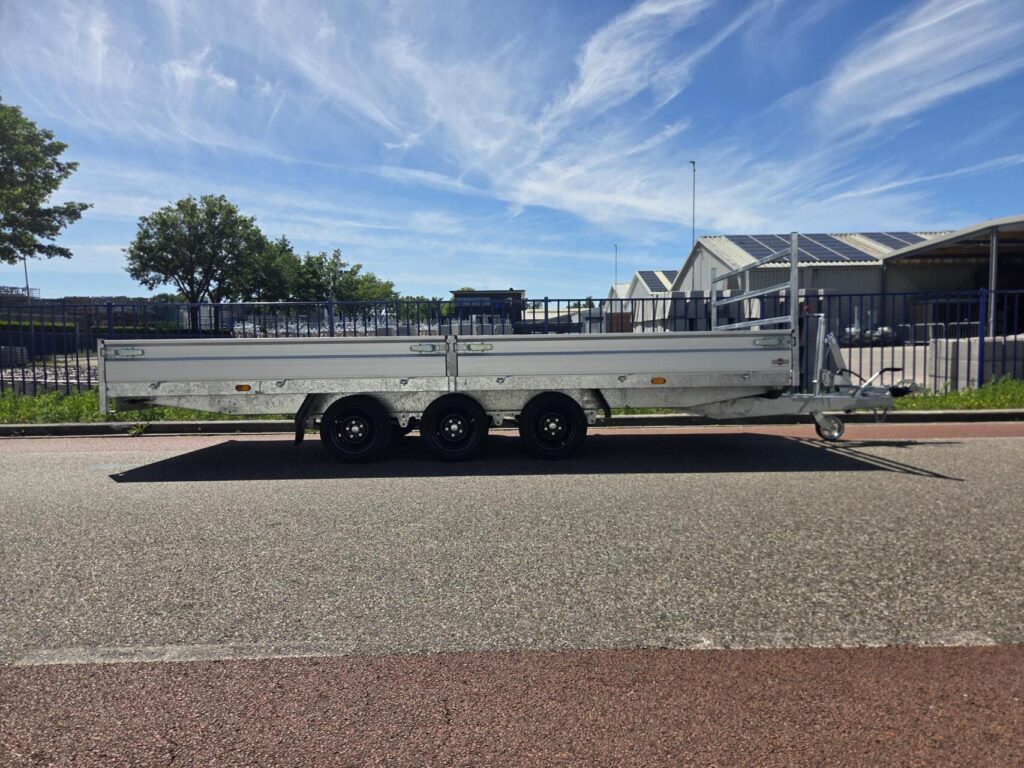 Hapert Azure H-3 | 505 x 200 cm + Paraboolvering