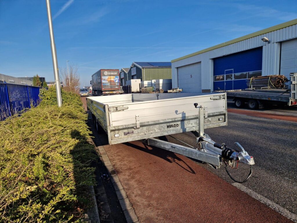 Hulco Plateauwagen | 611 x 203 cm | 3500 kg