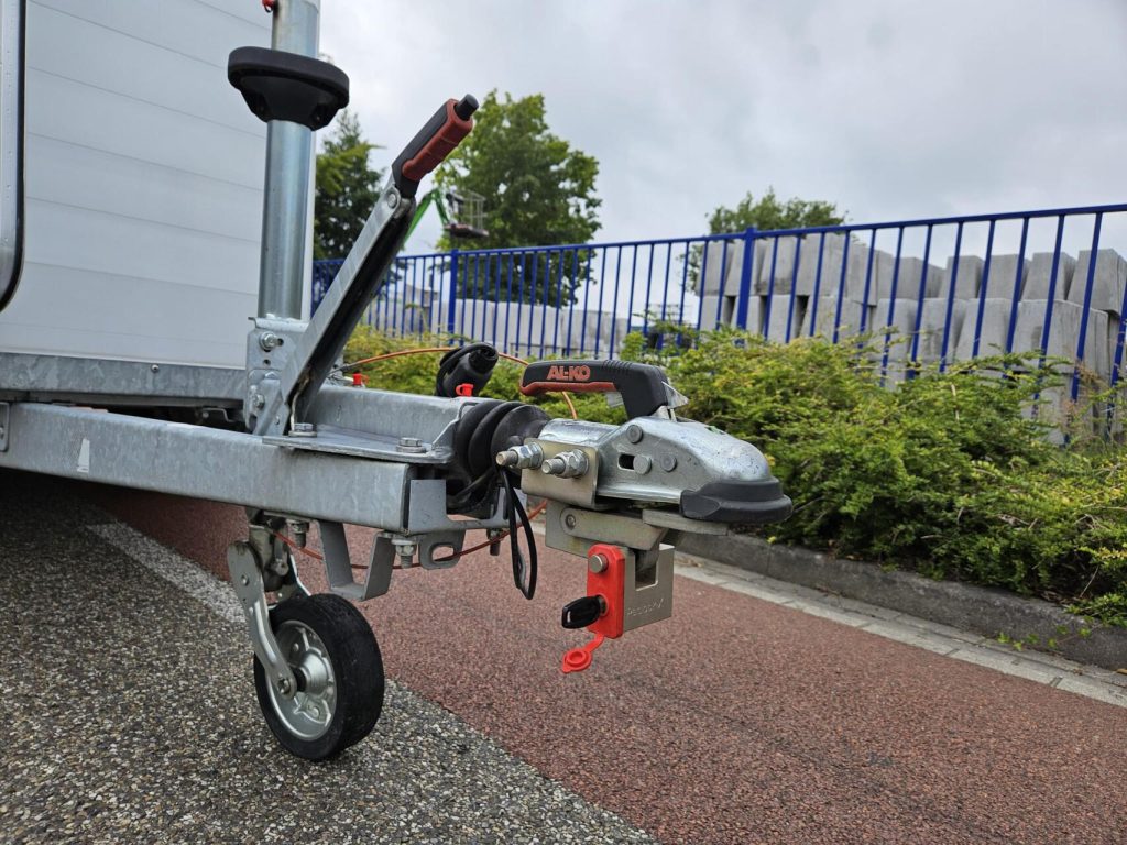 Humbaur 1.5-paards trailer | Aluminium