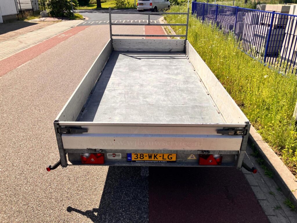 Hapert Plateauwagen | 405 x 180 cm | 2700 kg