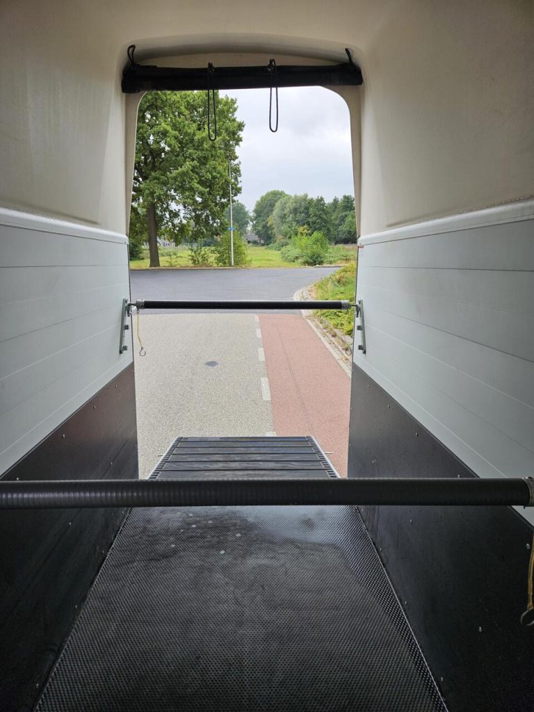 Humbaur 1.5-paards trailer | Aluminium