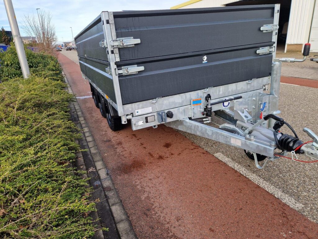 Hapert Cobalt HM-3+ | 405 x 200 cm | 3500 kg