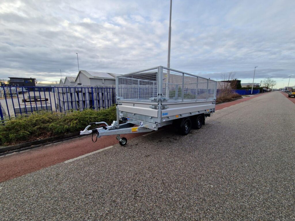 Hapert elektrische kipper | 335 x 180 cm | 3000 kg