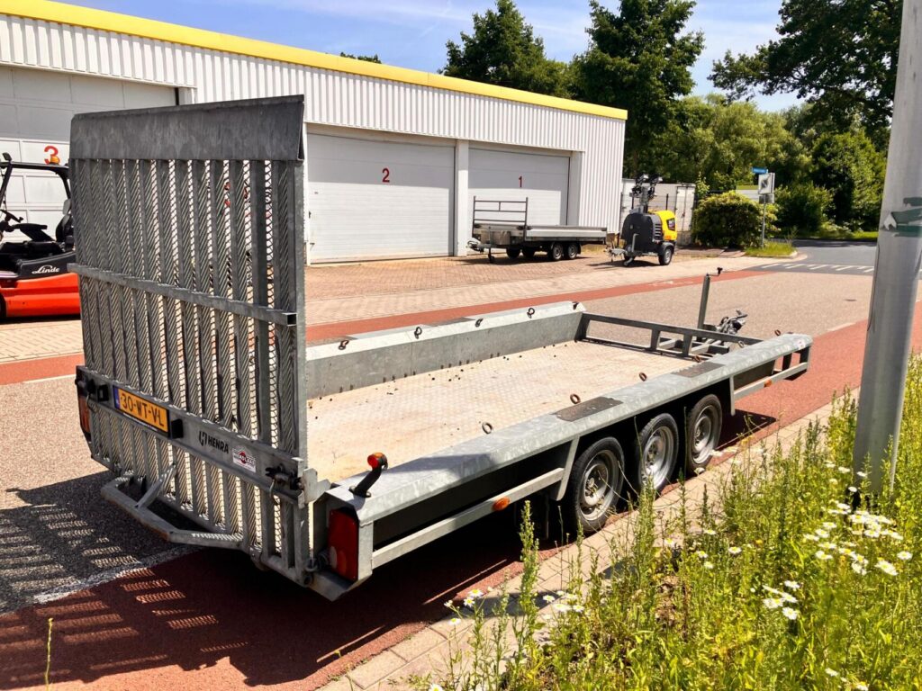 Henra Machinetransporter | 450 x 180 cm | 3500 kg