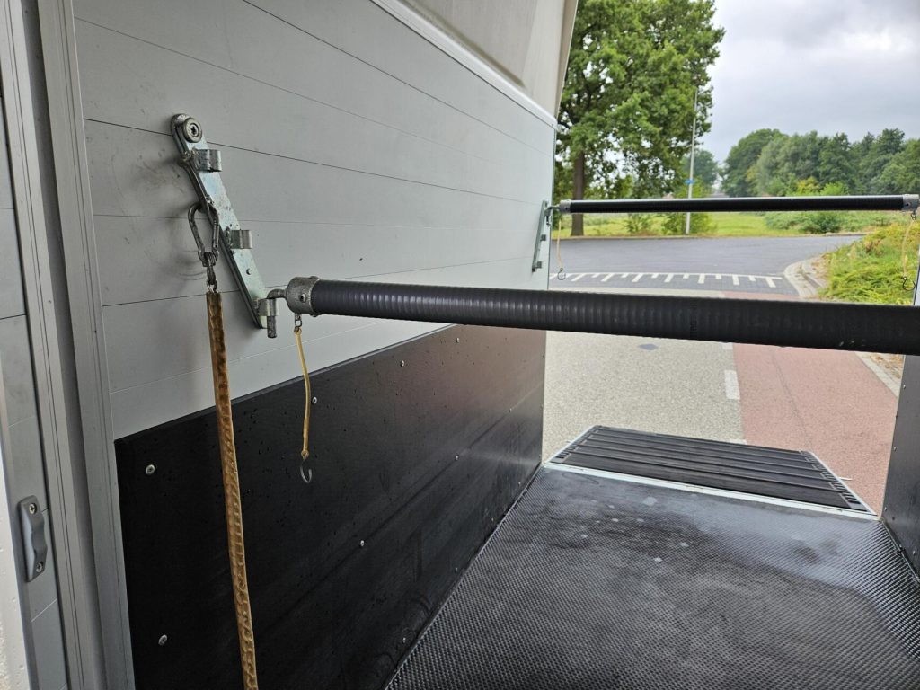 Humbaur 1.5-paards trailer | Aluminium