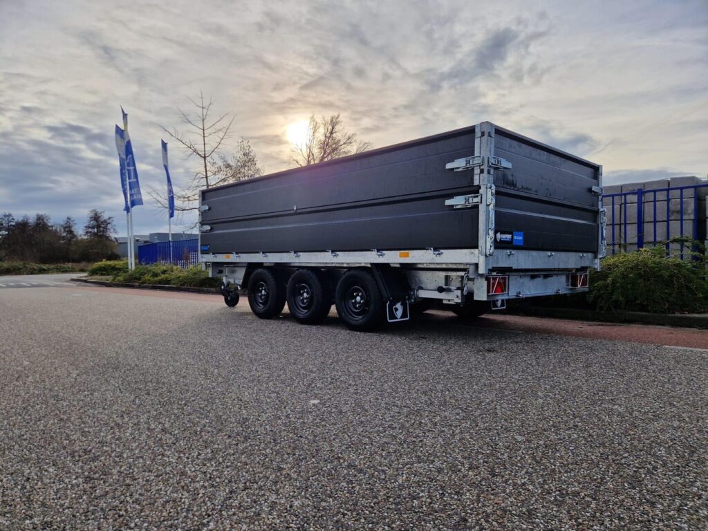 Hapert Cobalt HM-3+ | 405 x 200 cm | 3500 kg