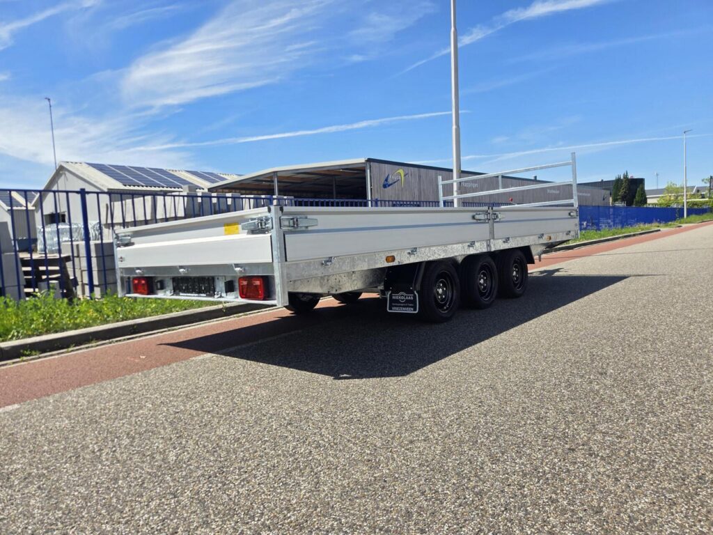 Hapert Azure H-3 | 505 x 200 cm + Paraboolvering