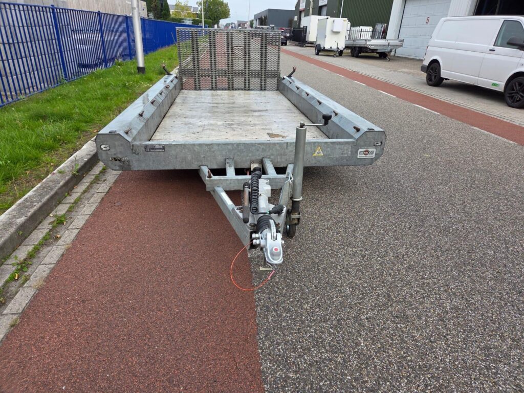Hulco Terrax-3 | 394 x 180 cm | 3500 kg