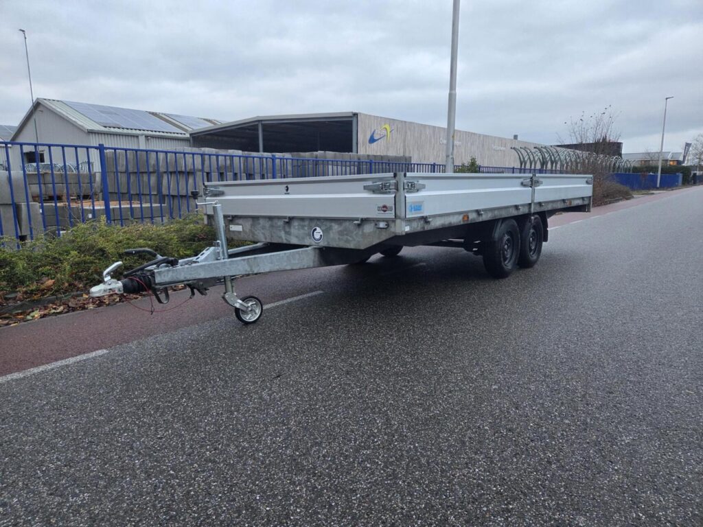 Hapert Plateauwagen | 505 x 220 cm | Paraboolvering