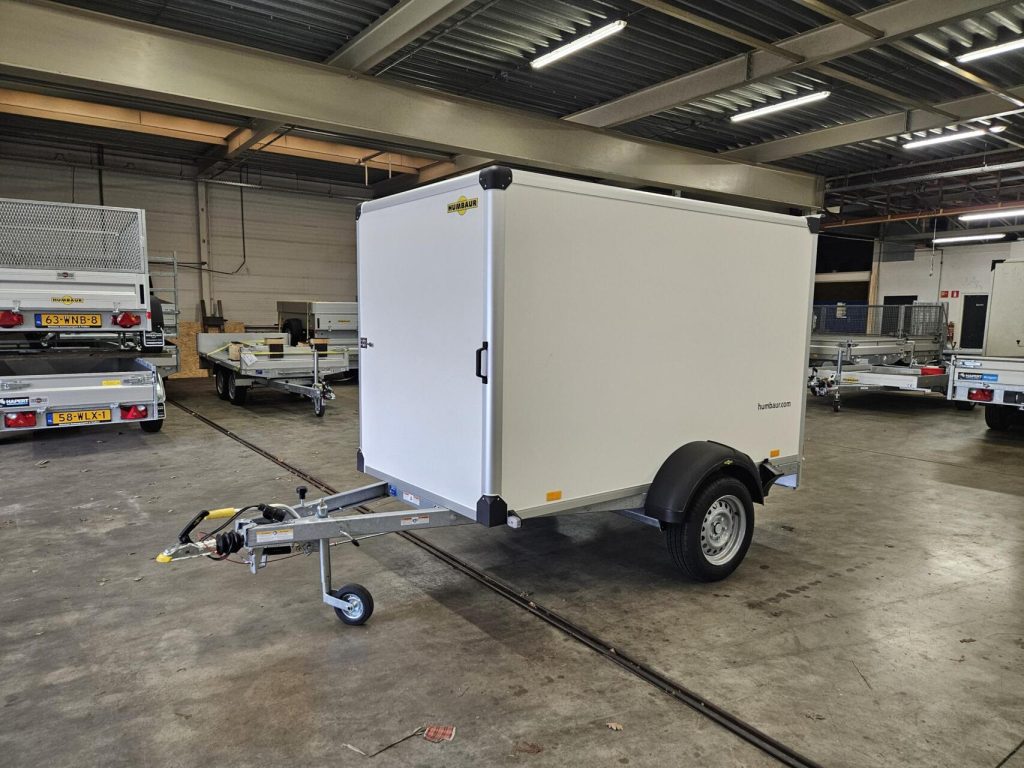 Humbaur Gesloten | Zijdeur + oprijklep