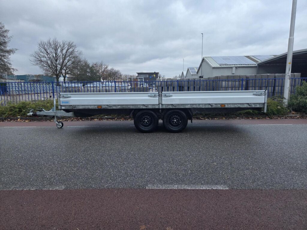 Hapert Plateauwagen | 505 x 220 cm | Paraboolvering