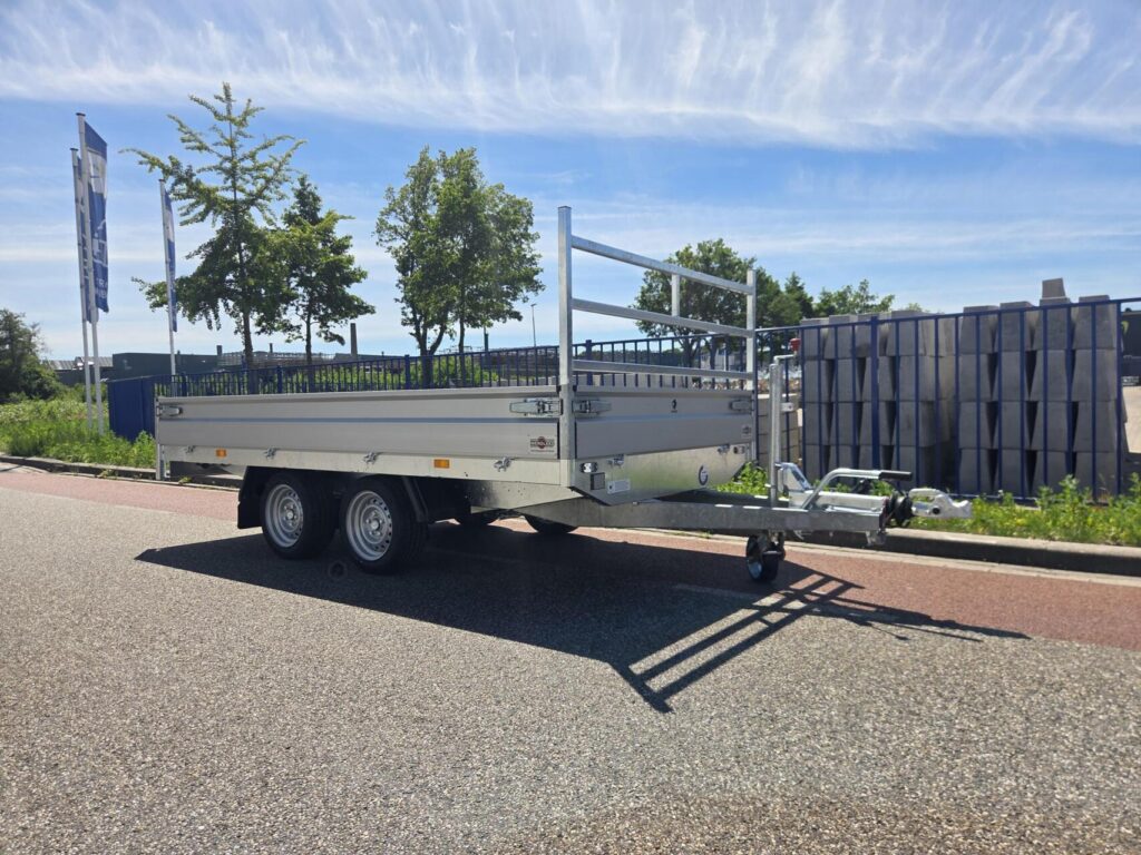 Hapert Azure-H2 | 335 x 180 cm | 2700 kg