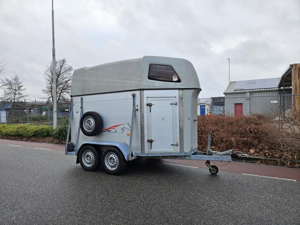 Sluis 2-paards trailer