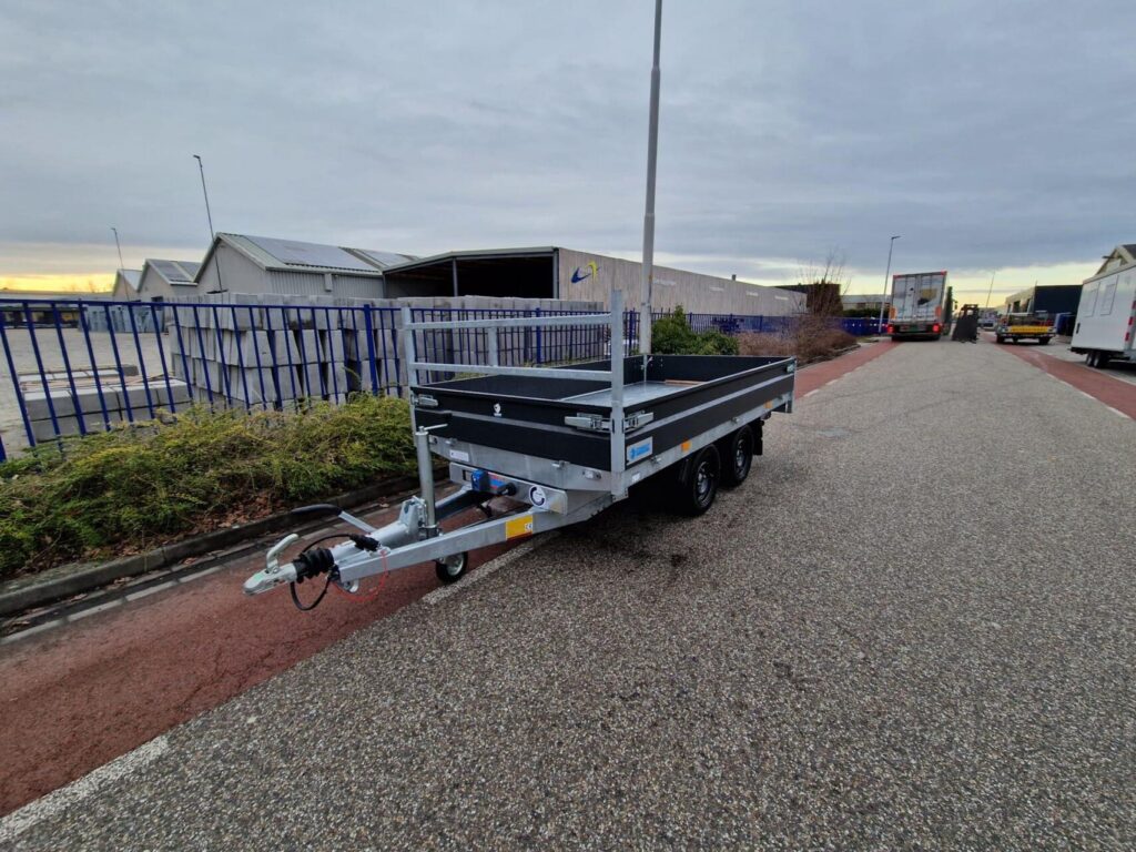Hapert elektrische kipper | 305 x 160 cm | 2700 kg