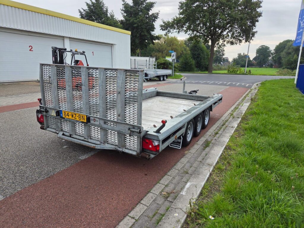 Hulco Terrax-3 | 394 x 180 cm | 3500 kg