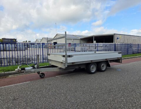 Henra Plateauwagen | 350 x 183 cm | 2700 kg