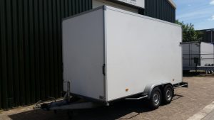 Gesloten Aanhangwagen - 4m + laadklep