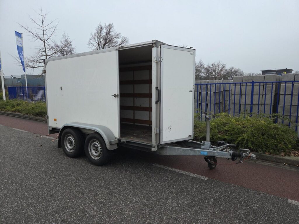 Hapert Gesloten aanhangwagen | Incl. Zijdeur