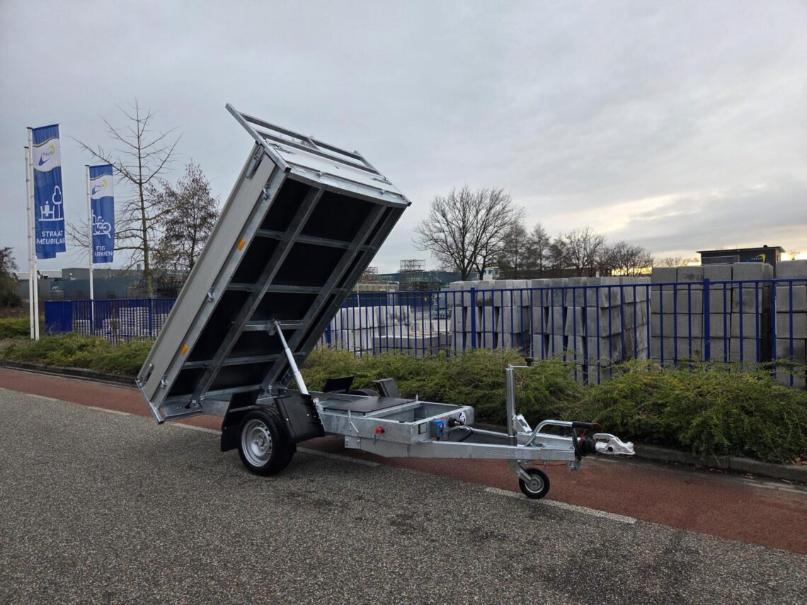 Hapert elektrische kipper | 260 x 150 cm | 1500 kg