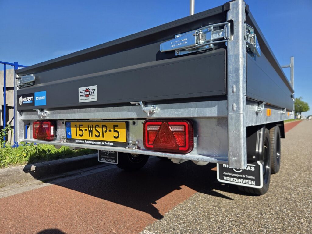 Hapert Cobalt HB-2 | 305 x 160 cm + oprijpakket