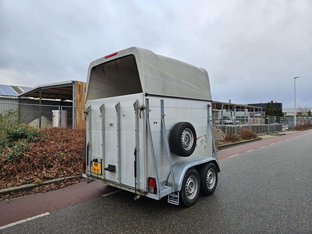 Sluis 2-paards trailer