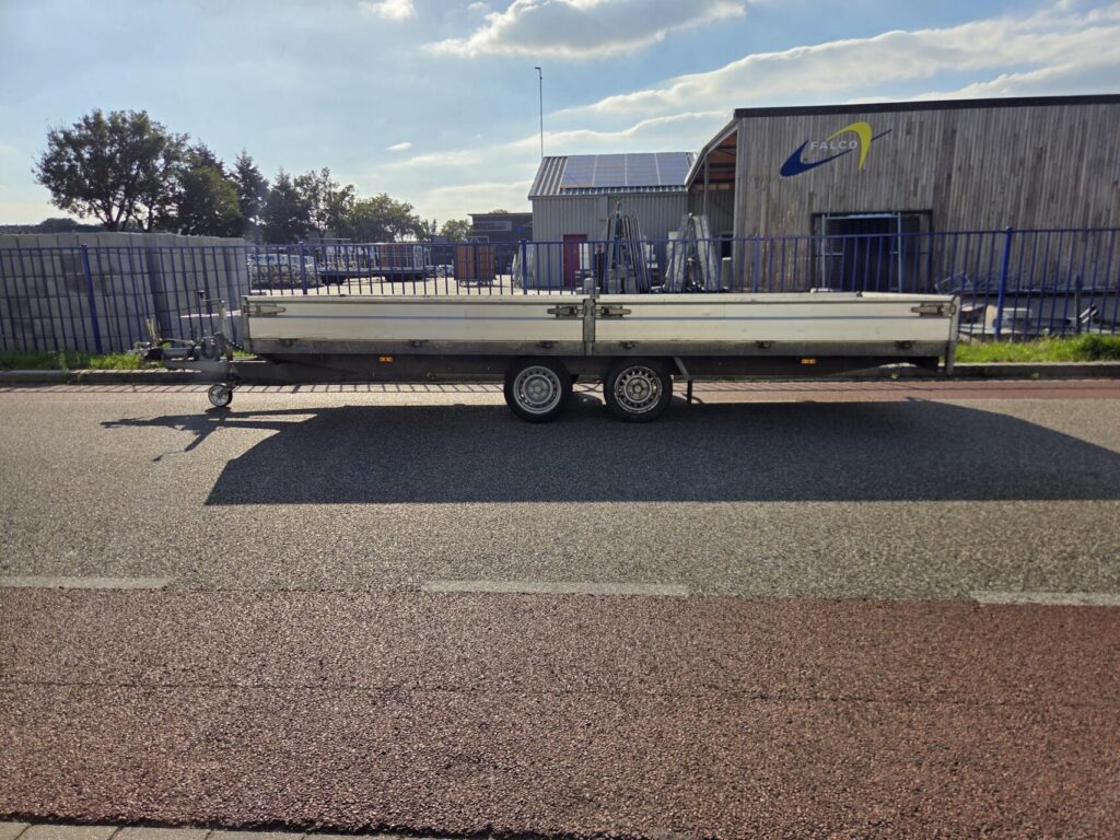Hapert Plateauwagen | 505 x 200 cm | 3000 kg