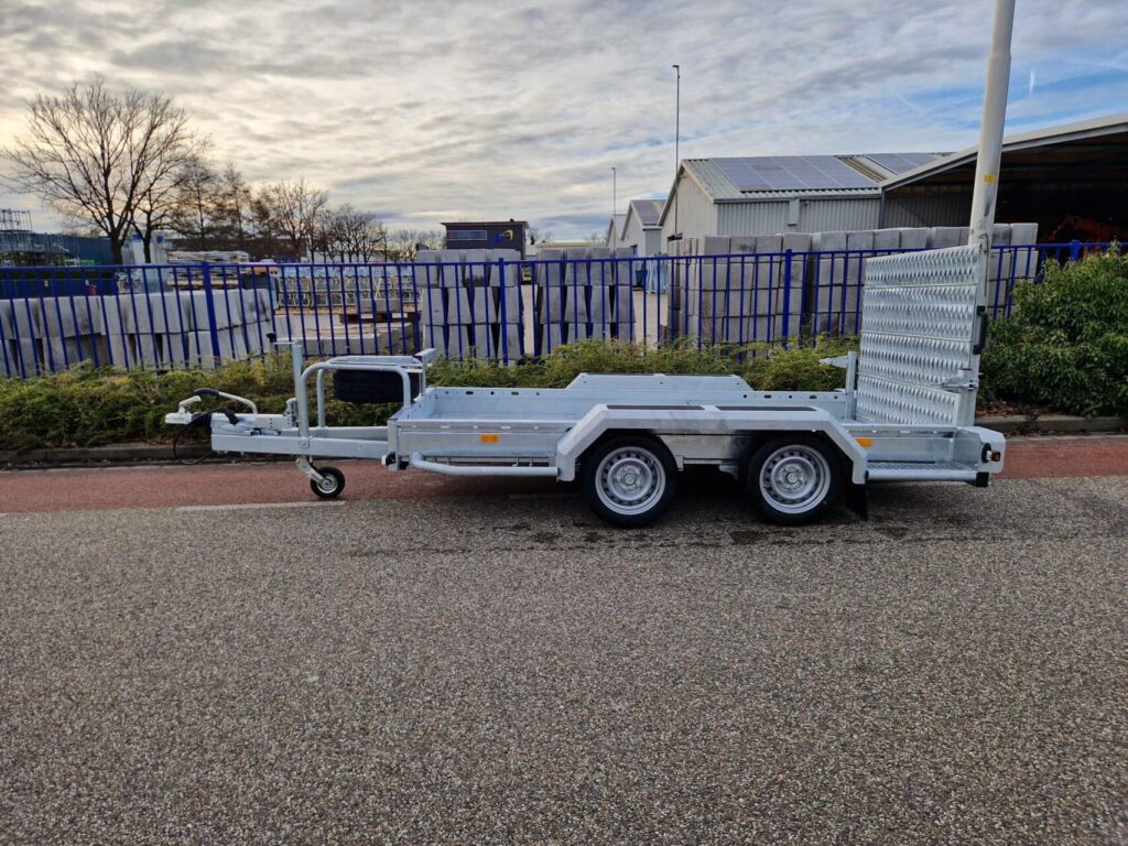 Hapert Machinetransporter | 305 x 139 cm | 3000 kg