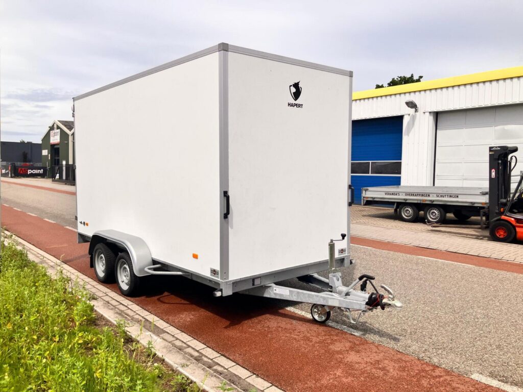 Hapert Sapphire | 400 x 180 x 210 cm